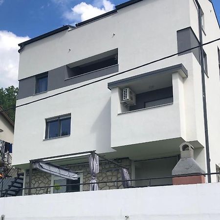Apartments Jaki تْسْغيكفانِتْسا المظهر الخارجي الصورة