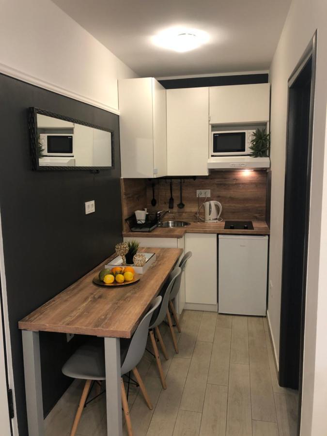 Apartments Jaki تْسْغيكفانِتْسا المظهر الخارجي الصورة