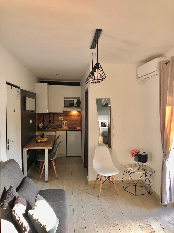 Apartments Jaki تْسْغيكفانِتْسا المظهر الخارجي الصورة