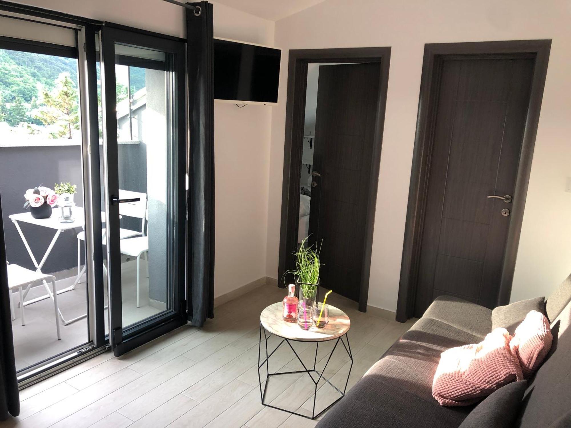 Apartments Jaki تْسْغيكفانِتْسا الغرفة الصورة