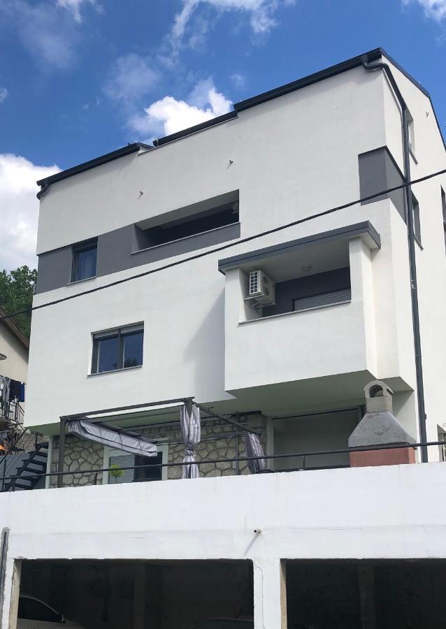 Apartments Jaki تْسْغيكفانِتْسا المظهر الخارجي الصورة