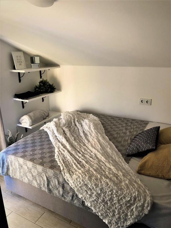 Apartments Jaki تْسْغيكفانِتْسا المظهر الخارجي الصورة